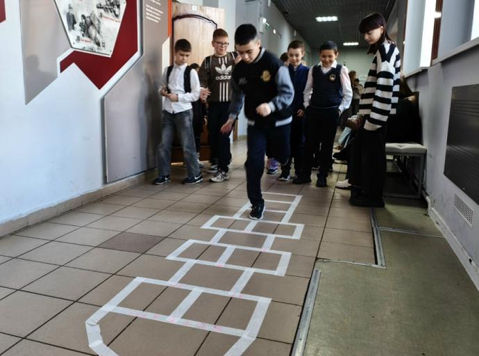 В школах муниципалитета поддержали Международный день без интернета